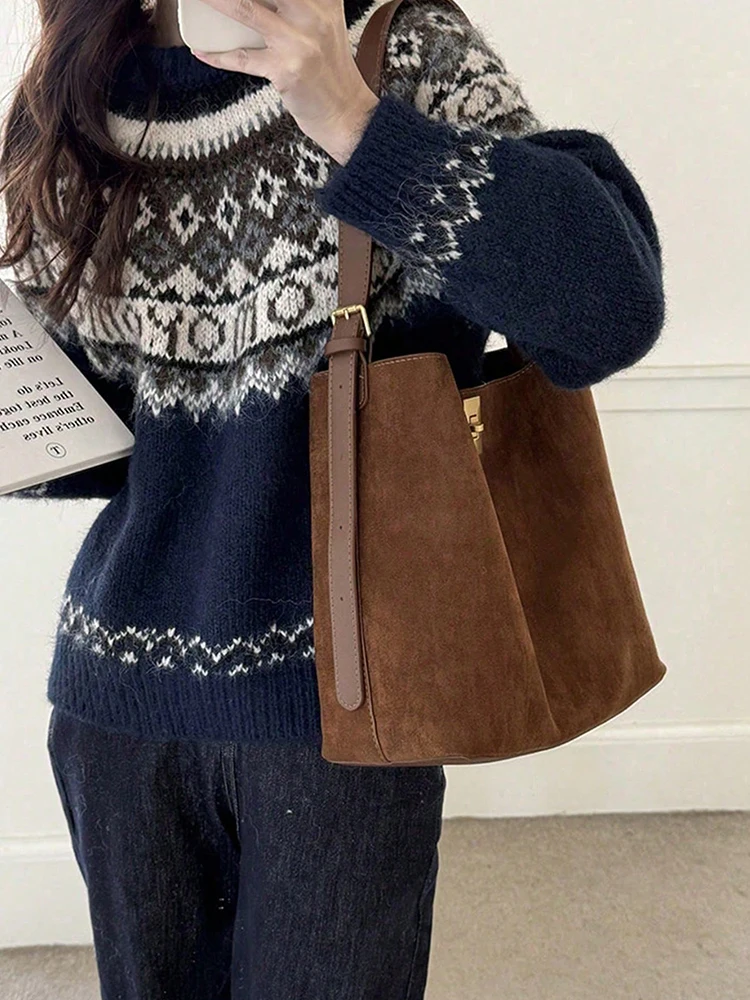 2025 New Autumn/Winter Retro Suedette Crossbody Bag Large Capacity Shoulder Bag Fashion Leisure Commuter Women's Bag - Image 5