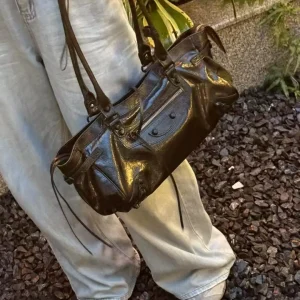 2025 Punk Style Rivet Shoulder Bag Ladies Crossbody Bag Top Layer Cowhide Leather Motorcycle Bag Fashion Accessory