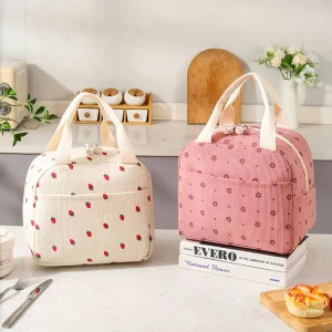 1PC Autumn and Winter lunch bag, portable hand-held insulated bento bag, corduroy strawberry meal bag, ice pack