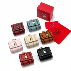 CH Brand Headphone Bag Embossed Design Fashionable Versatile Exquisite Luxurious Brand 2025 Autumn Winter New Mini Bag